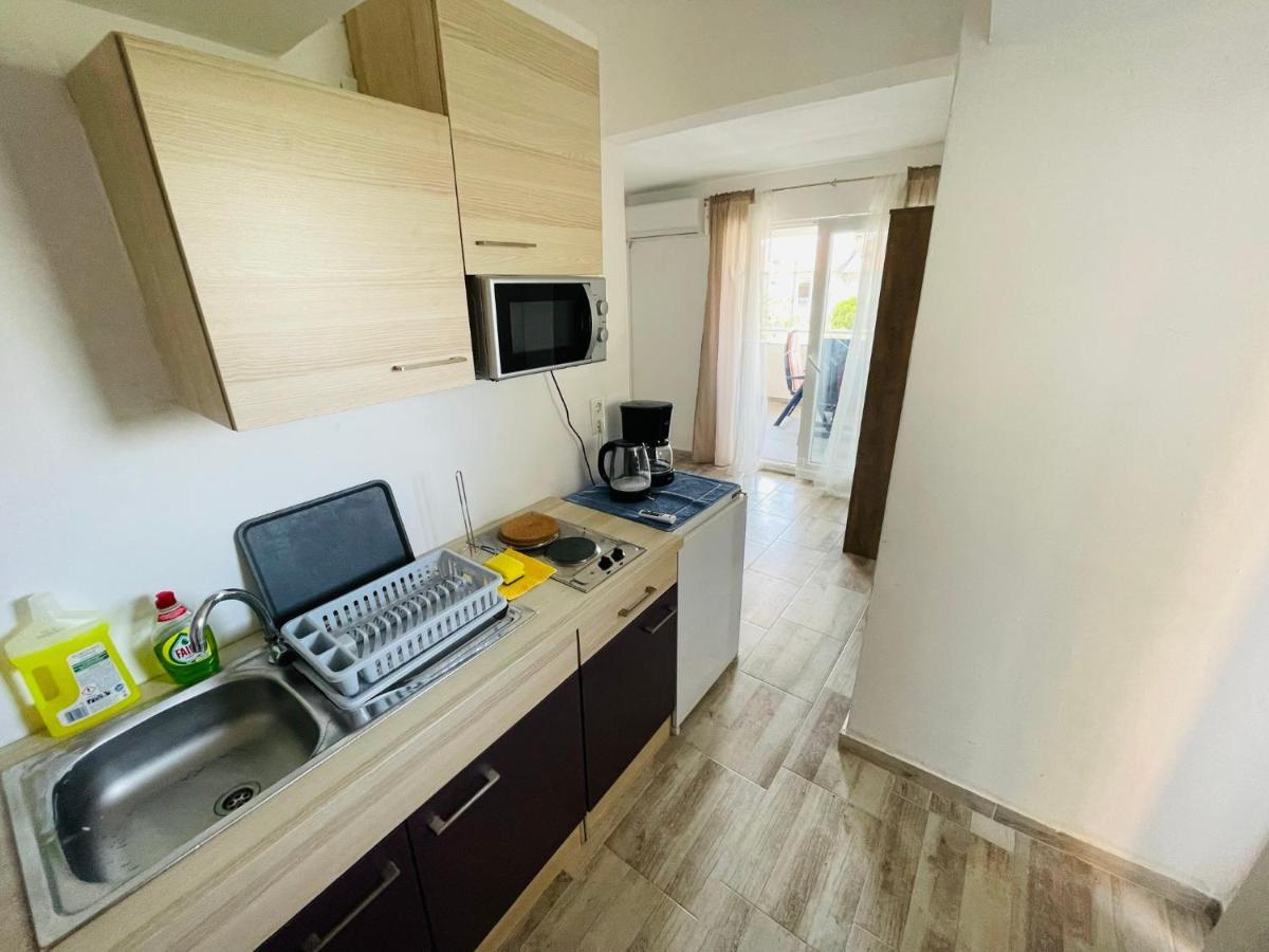 Beauty Living Jasmina Punat Exterior foto